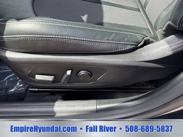 Used 2023 Kia K5 GT-Line w/ GT-Line Premium Package FWD image 18