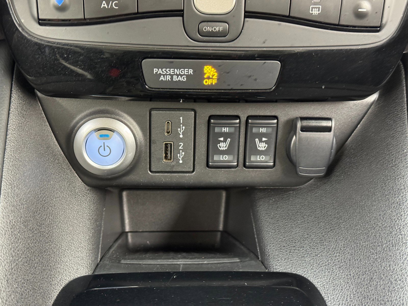 Used 2025 Nissan Leaf SV Plus image 27