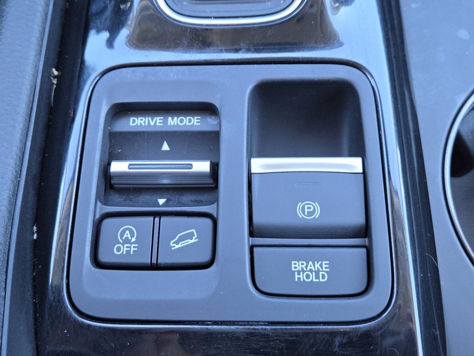 Used 2025 Honda Pilot EX-L image 8