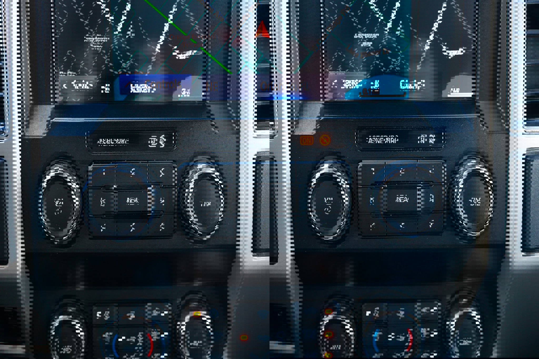 Used 2021 Ford F350 Lariat w/ Lariat Ultimate Package image 38