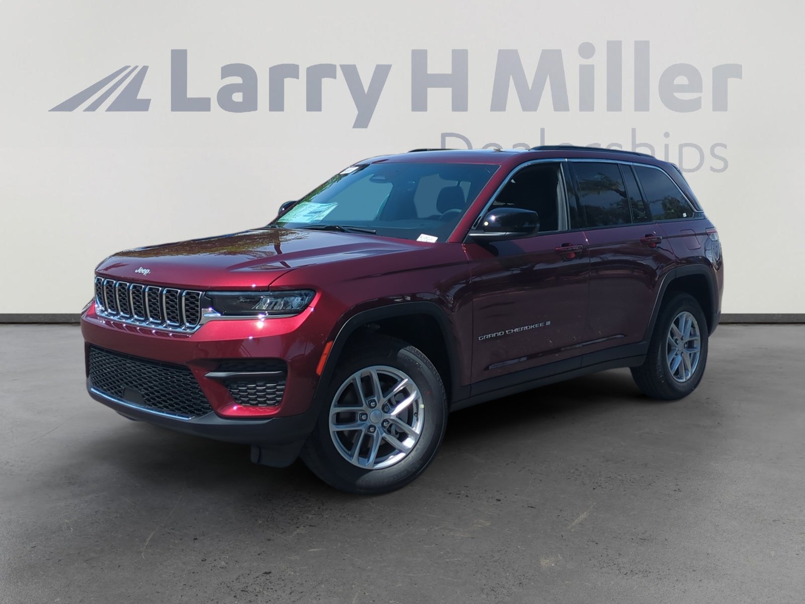 New 2026 Jeep Grand Cherokee Laredo X