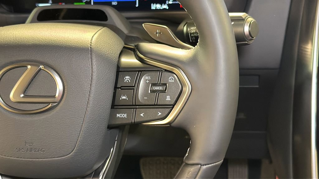 New 2026 Lexus LX 700h Luxury w/ Appearance Package image 18