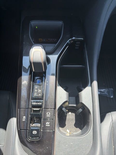 Used 2026 Toyota Crown Limited image 16