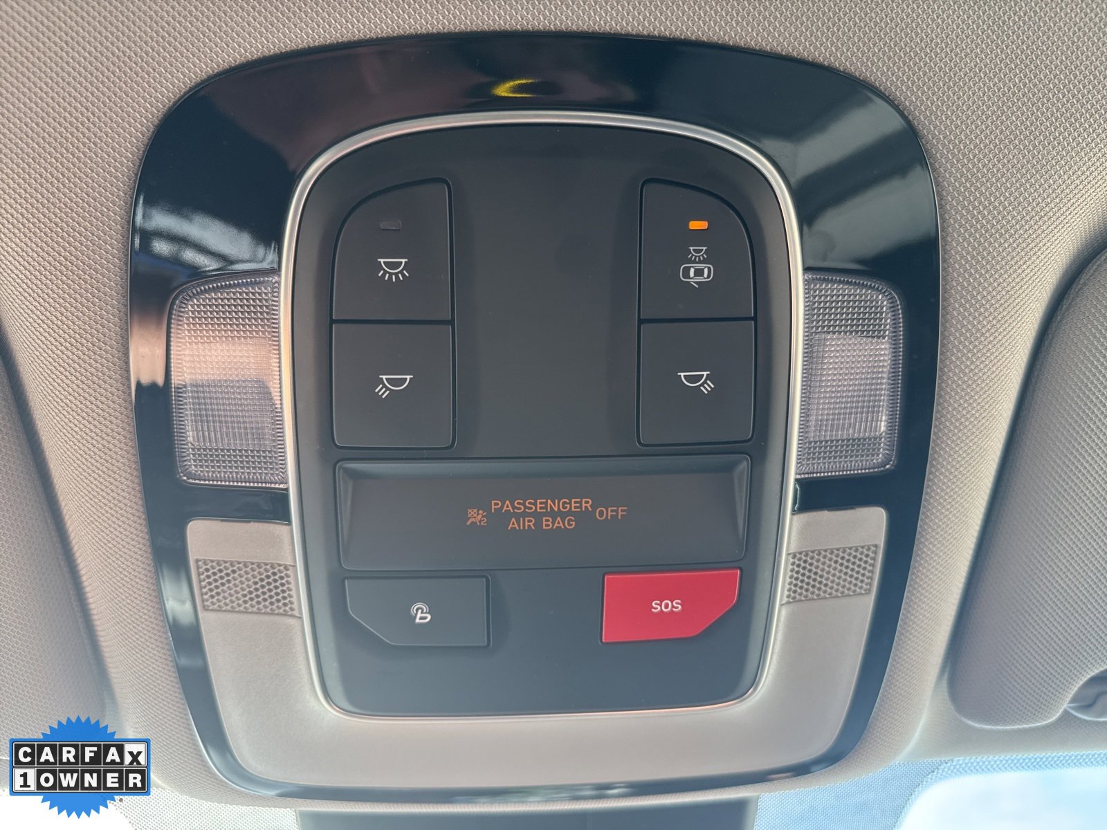 Used 2023 Hyundai Santa Fe SEL Convenience image 17