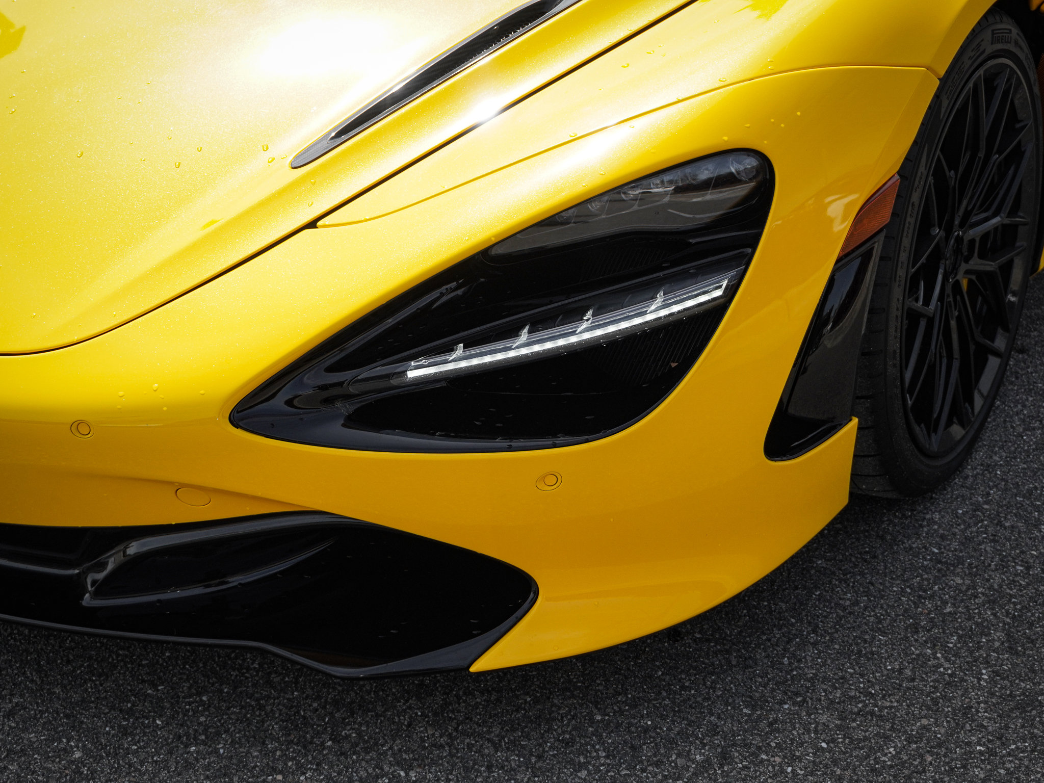 Used 2021 McLaren 720S Luxury image 8