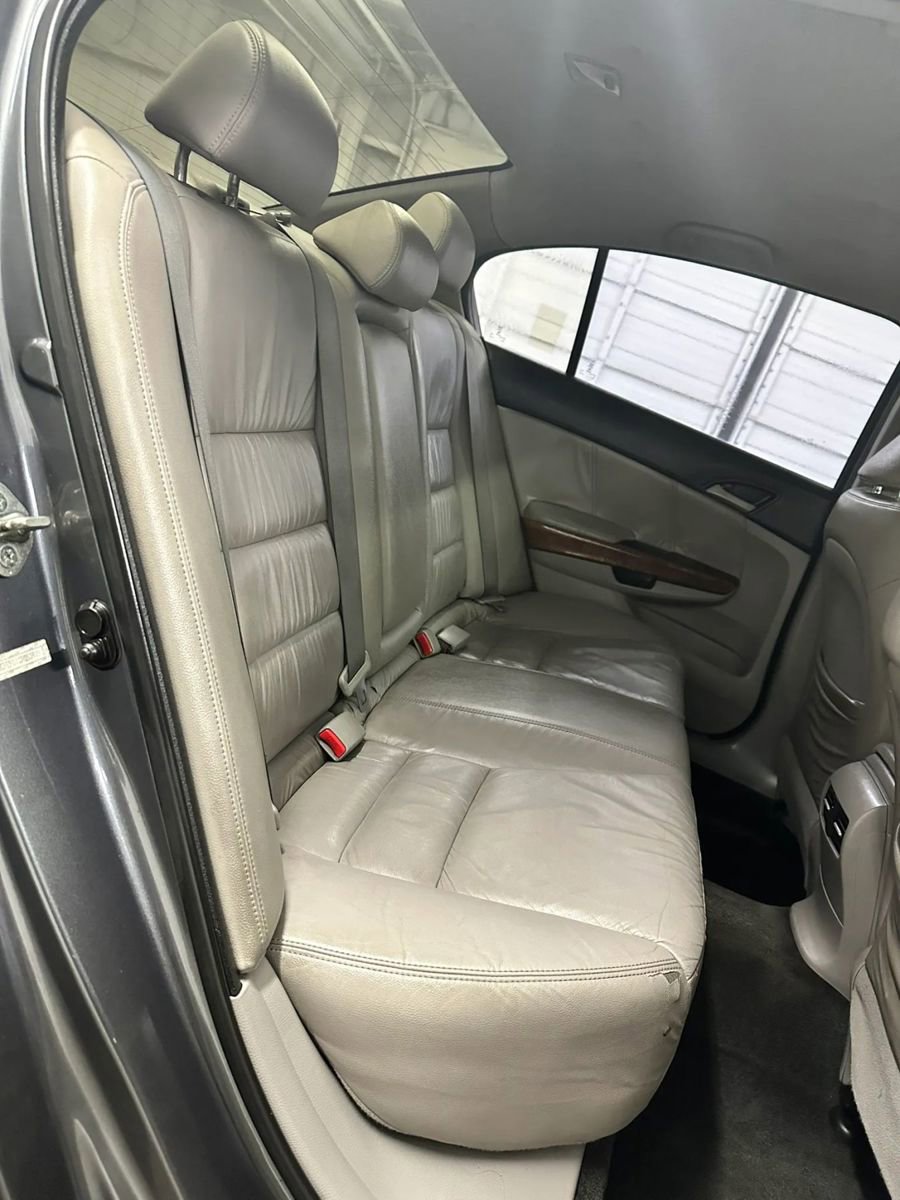 Used 2012 Honda Accord EX-L image 27