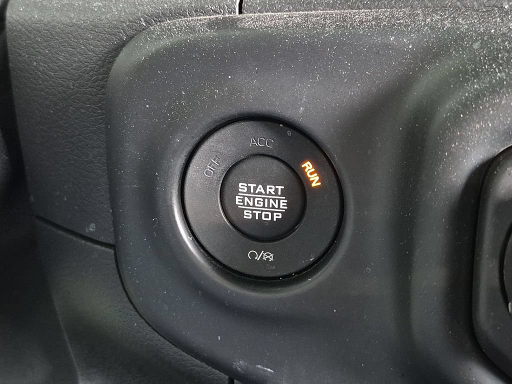 Used 2021 Jeep Gladiator Rubicon AWD/4WD image 26