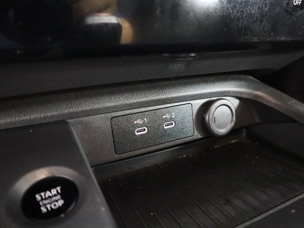Used 2026 Nissan Sentra SV w/ Floor Mat Package FWD image 44