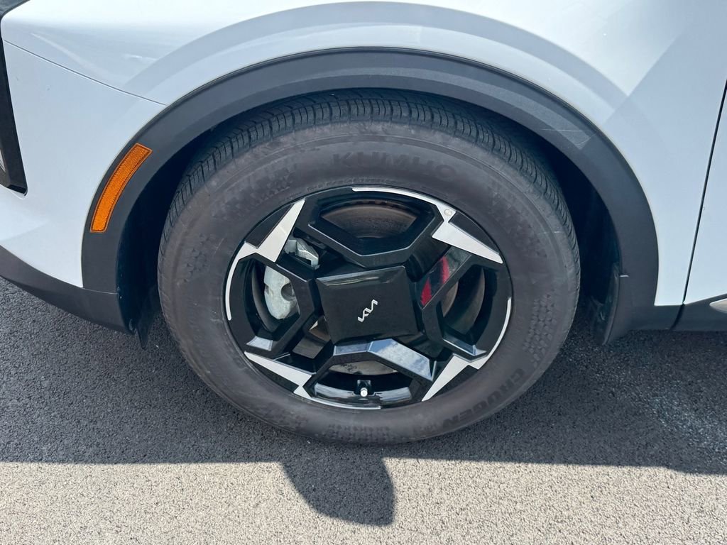 Used 2026 Kia Sportage EX image 13