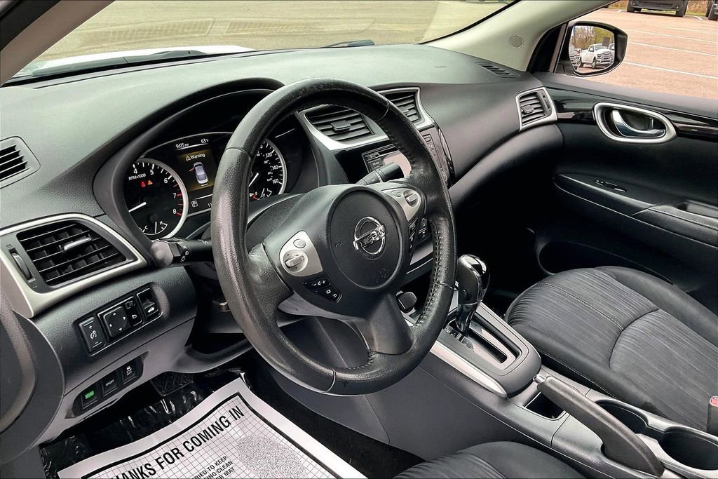 Used 2016 Nissan Sentra SV image 9