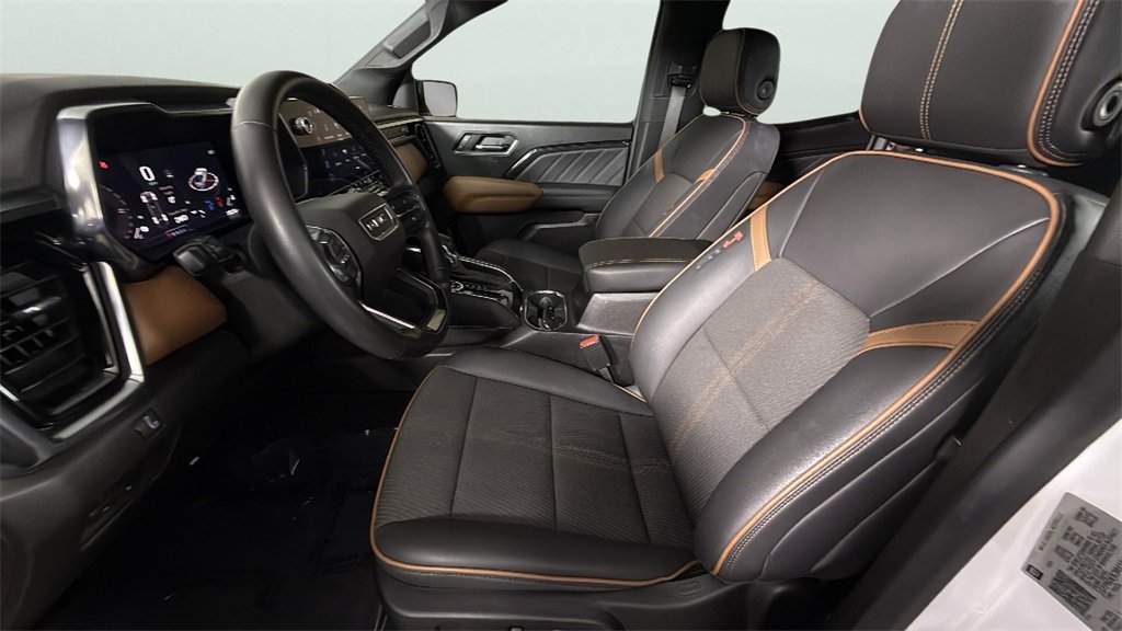 Certified 2024 GMC Canyon AT4 w/ Canyon Safety Plus Package image 17