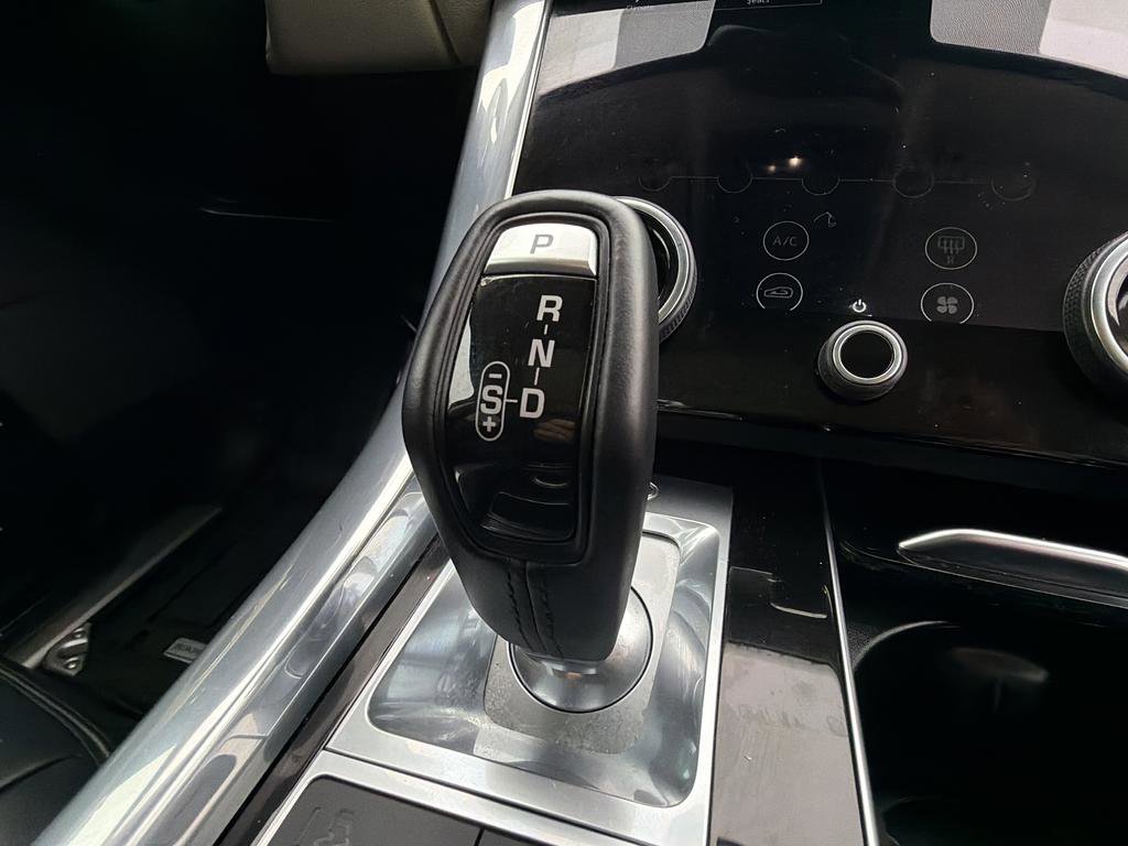 Used 2021 Land Rover Range Rover Sport HSE Silver Edition image 9