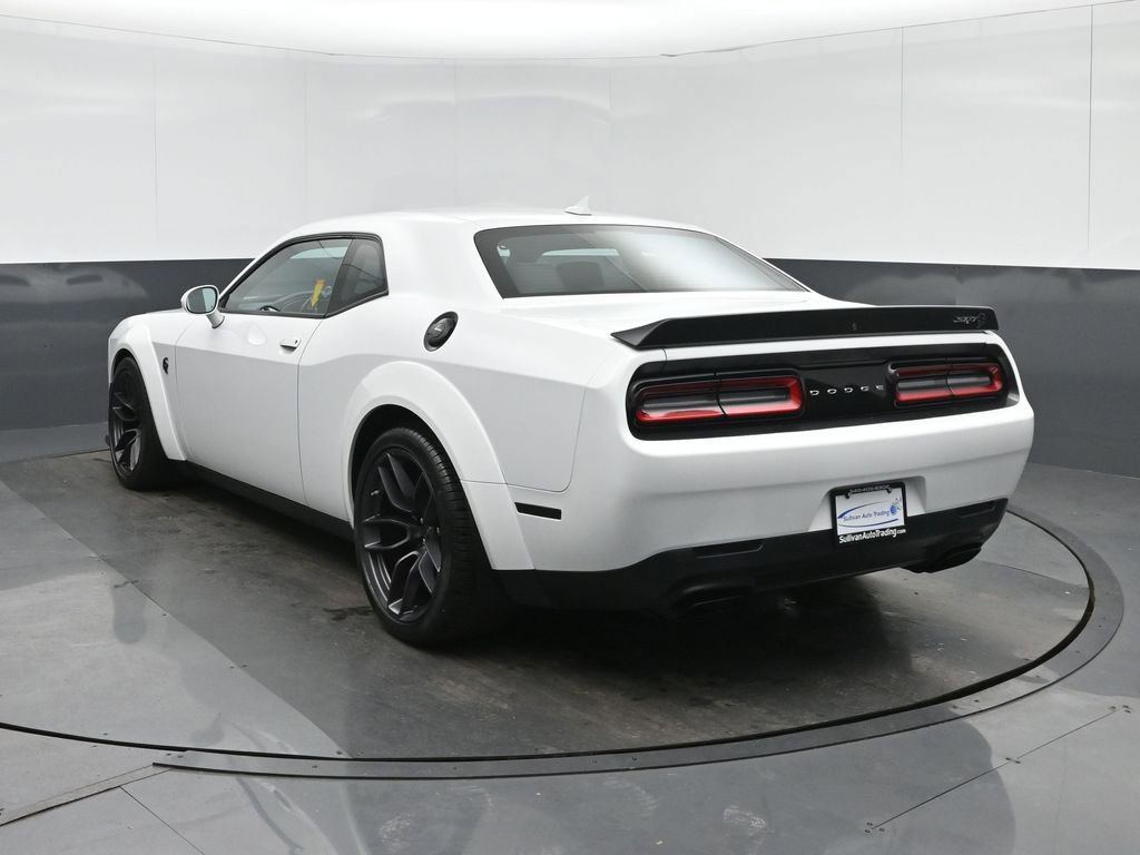 Used 2019 Dodge Challenger SRT Hellcat Redeye image 5