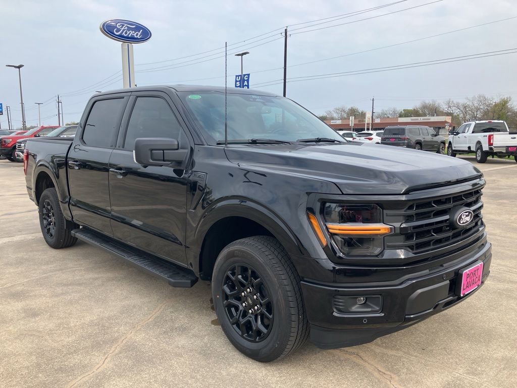 New 2025 Ford F150 XLT w/ Equipment Group 302A MID image 9