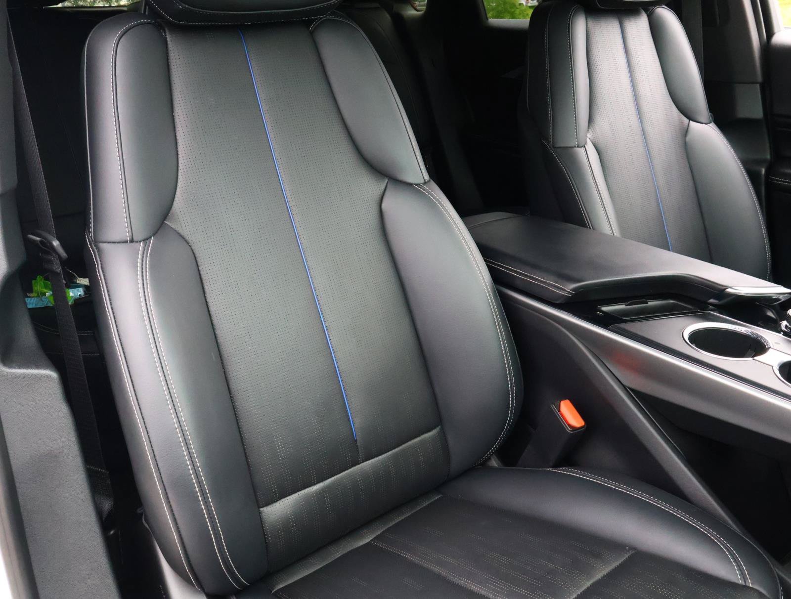 Certified 2024 Cadillac Lyriq Sport w/ LPO, Floor Liner Package AWD/4WD image 21