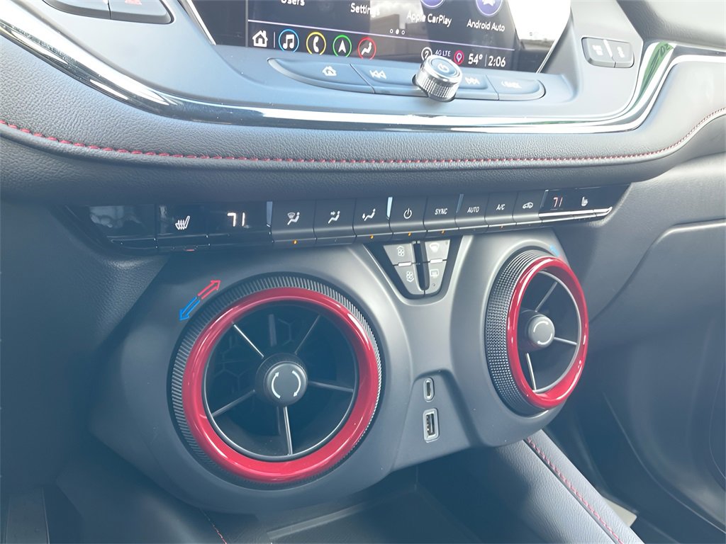 Used 2022 Chevrolet Blazer RS image 23