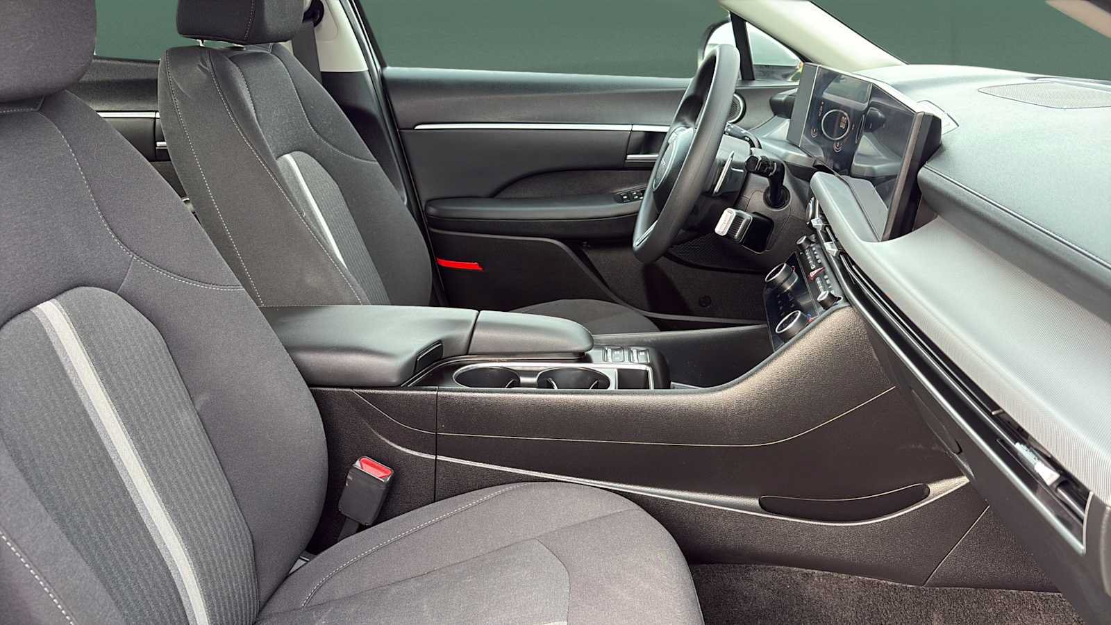 Used 2026 Hyundai Sonata Blue FWD image 29