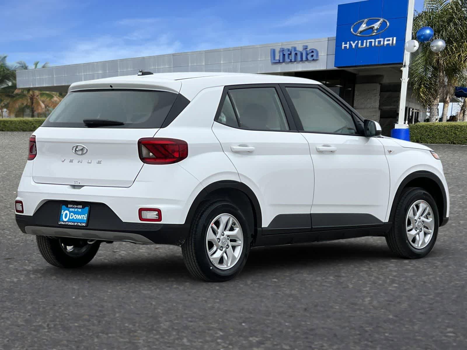 New 2026 Hyundai Venue SE FWD video 2