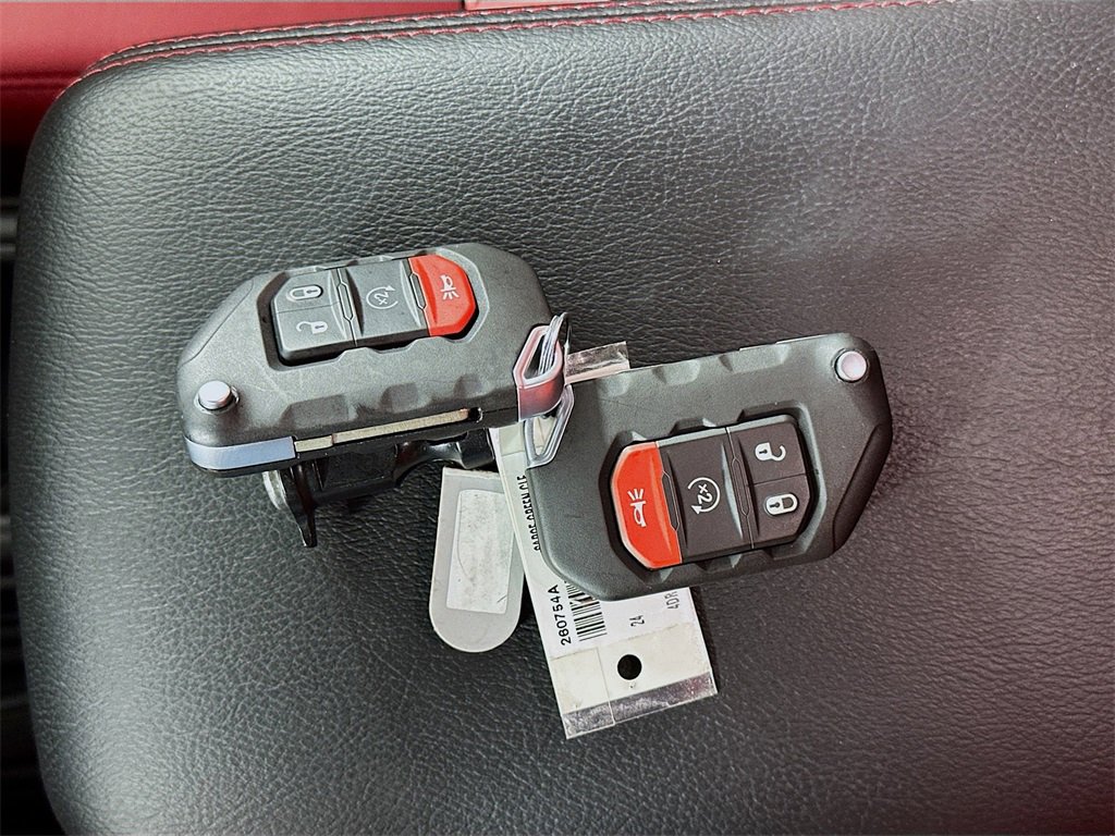 Used 2024 Jeep Wrangler Unlimited Rubicon 392 image 36