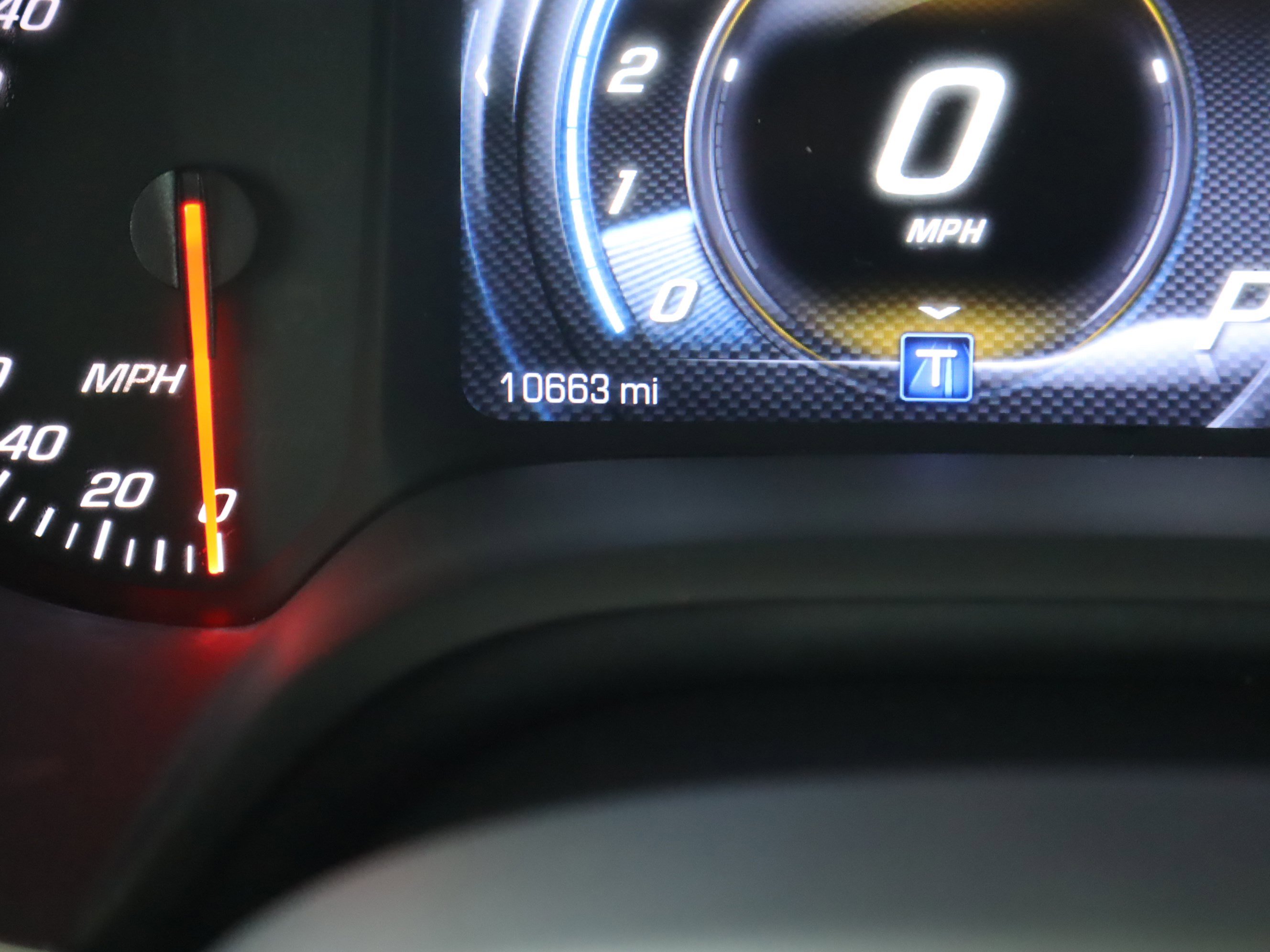 Used 2016 Chevrolet Corvette Stingray Coupe w/ 2LT Preferred Equipment Group image 22