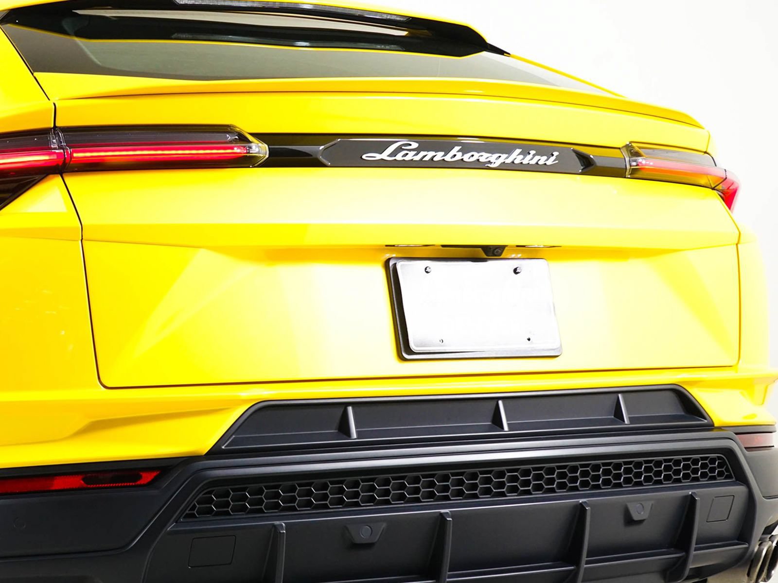Used 2023 Lamborghini Urus S AWD/4WD image 20