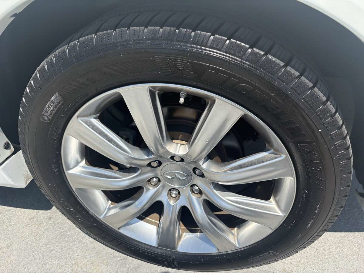 Used 2014 INFINITI QX80 2WD w/ Theater Package image 10