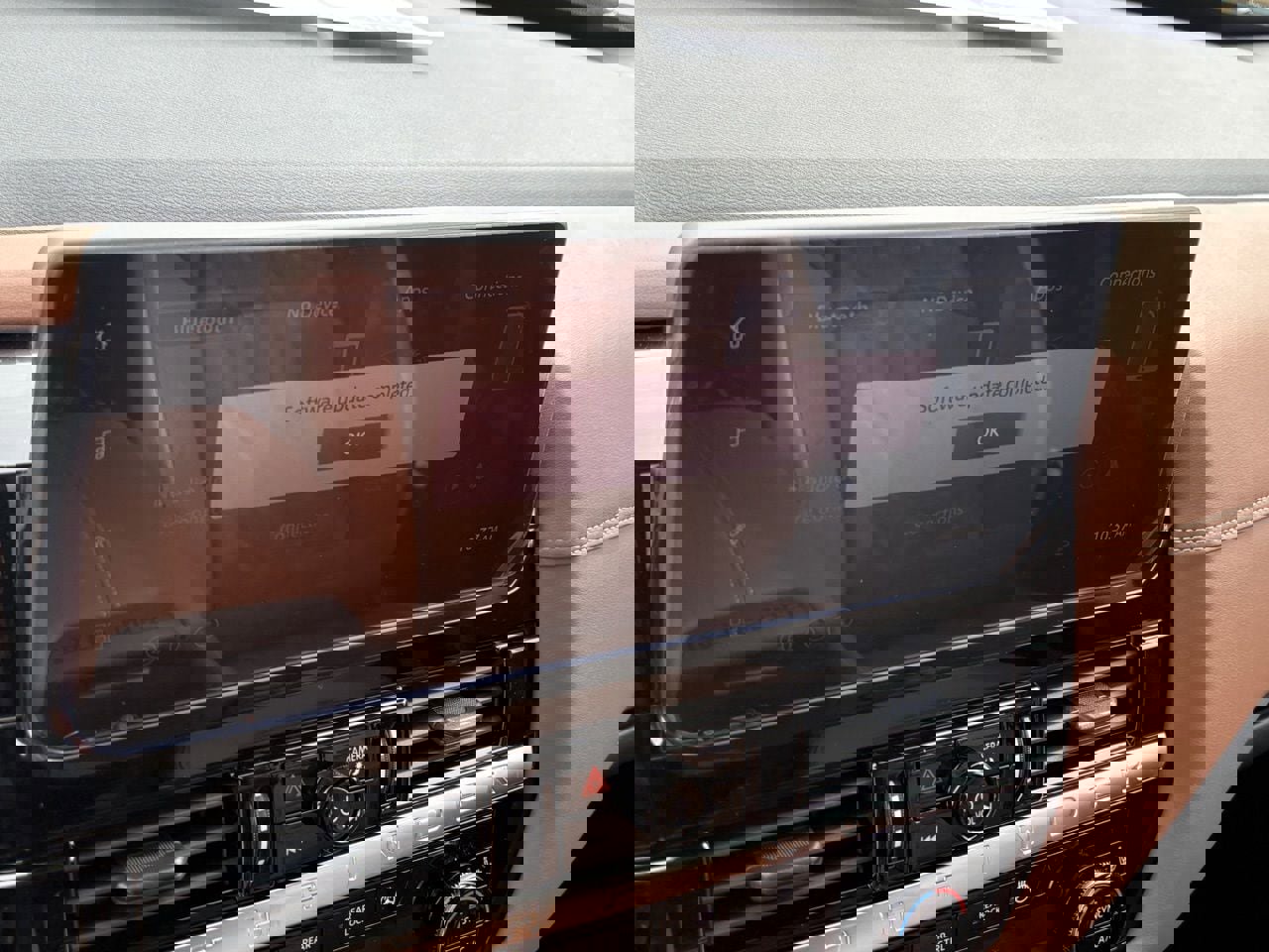 New 2026 Nissan Pathfinder Platinum image 16