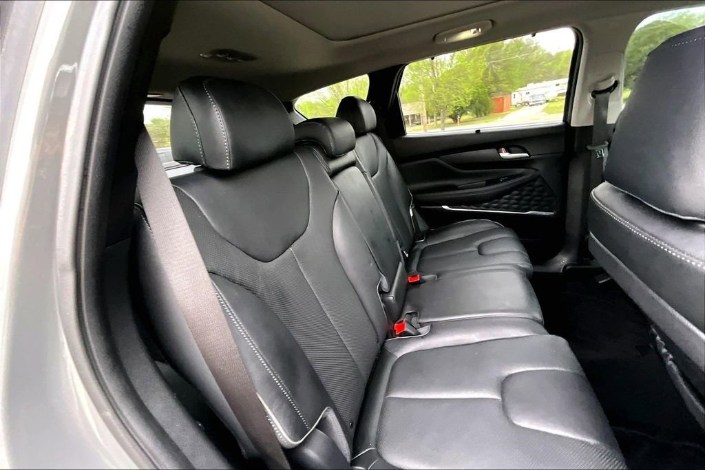 Used 2022 Hyundai Santa Fe SEL w/ Convenience + Premium Package image 26