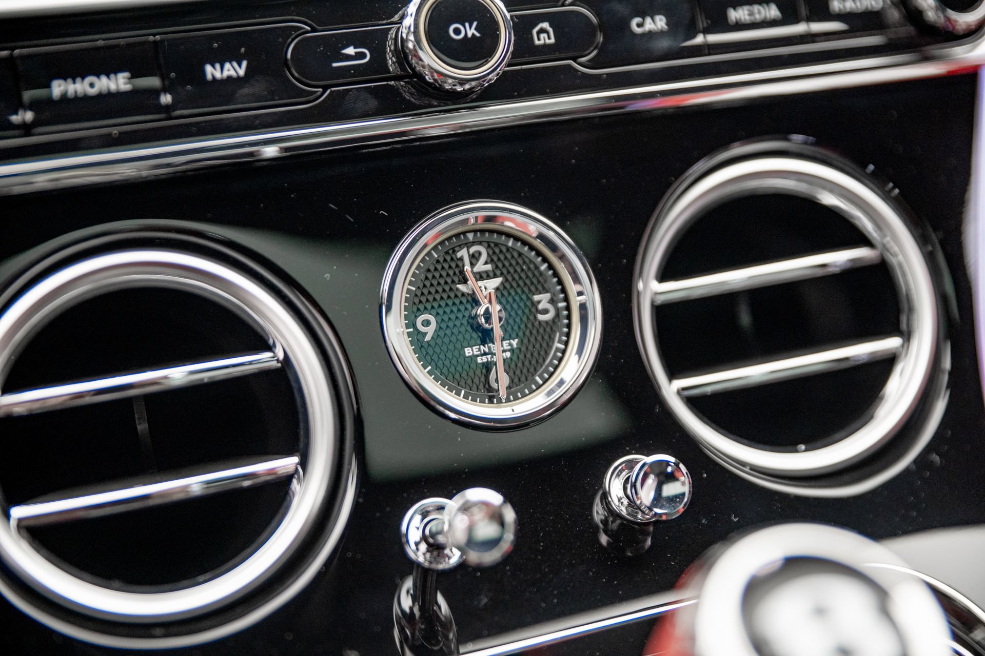 New 2026 Bentley Continental GT AWD/4WD image 25