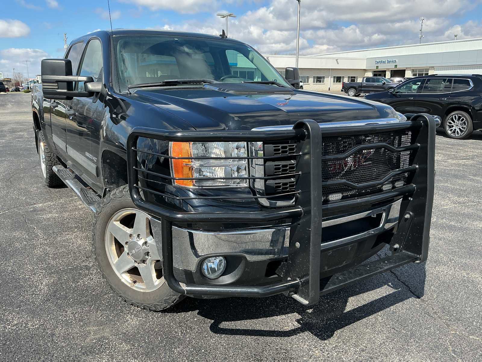 Used 2012 GMC Sierra 2500 SLE w/ SLE Preferred Package image 1