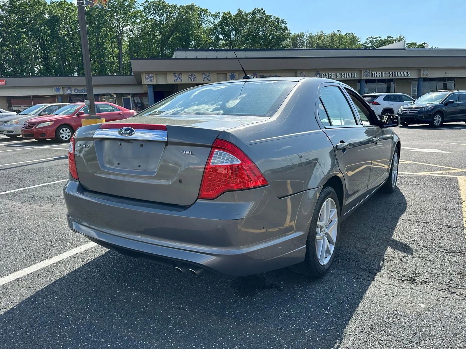 Used 2011 Ford Fusion SEL w/ 301A Rapid Spec Order Code image 8