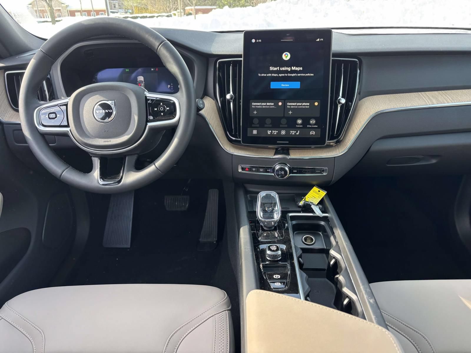New 2026 Volvo XC60 B5 Plus w/ Protection Package Premier AWD/4WD image 27