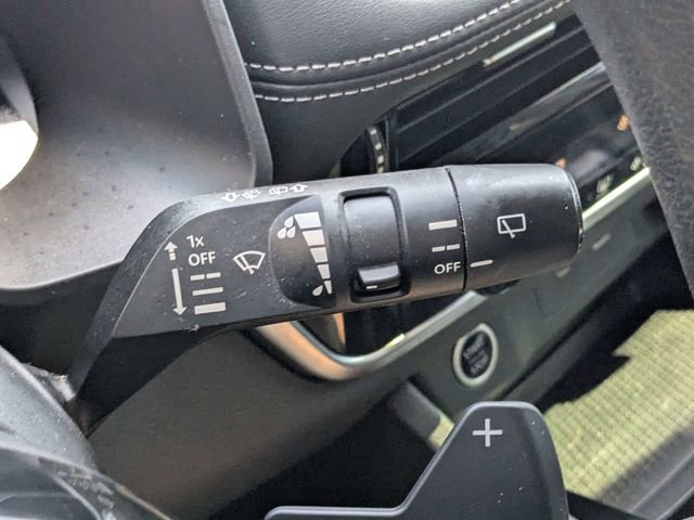 Used 2021 Nissan Rogue SV FWD image 25