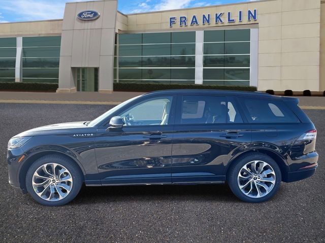 New 2026 Lincoln Aviator 2WD w/ Jet Appearance Package image 4