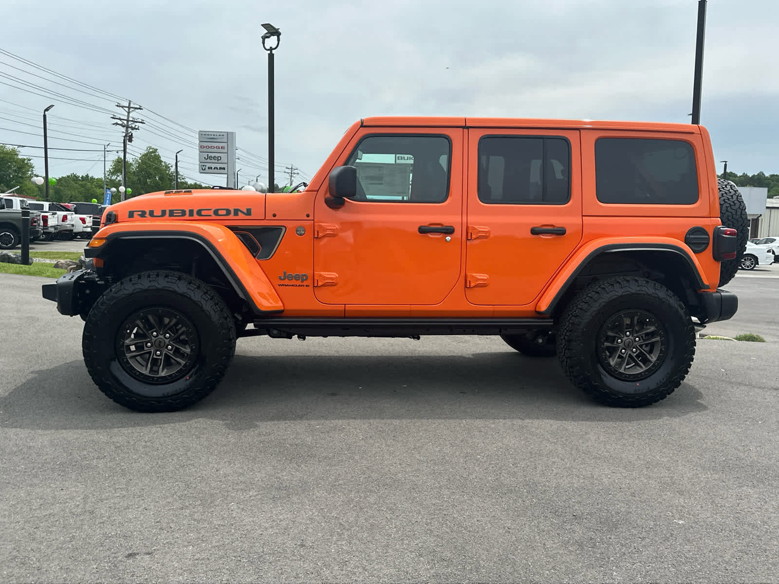 New 2025 Jeep Wrangler Unlimited Rubicon 392 image 10