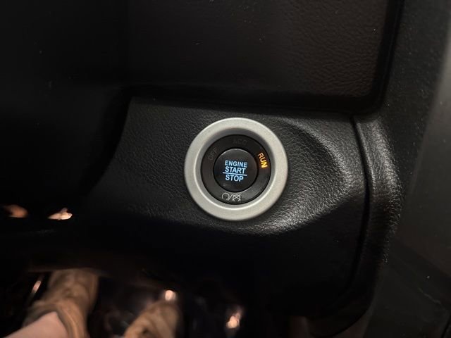 Used 2017 RAM 1500 Sport image 39