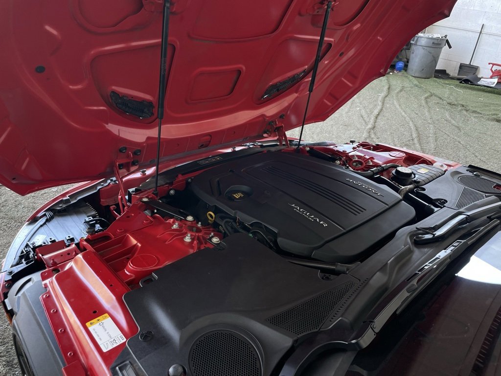 Used 2021 Jaguar F-TYPE P300 image 14