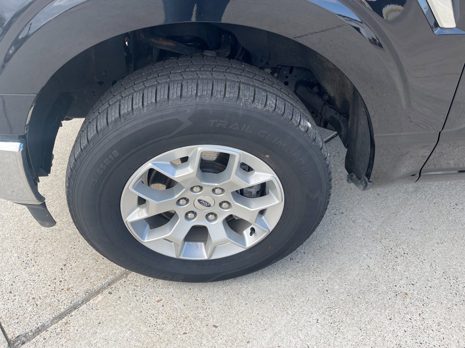 Used 2023 Ford F150 XLT image 28