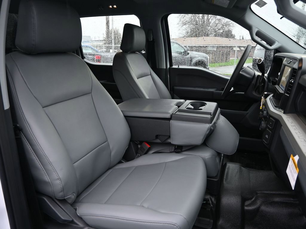 New 2023 Ford E-Transit 148 High Roof Extended image 21