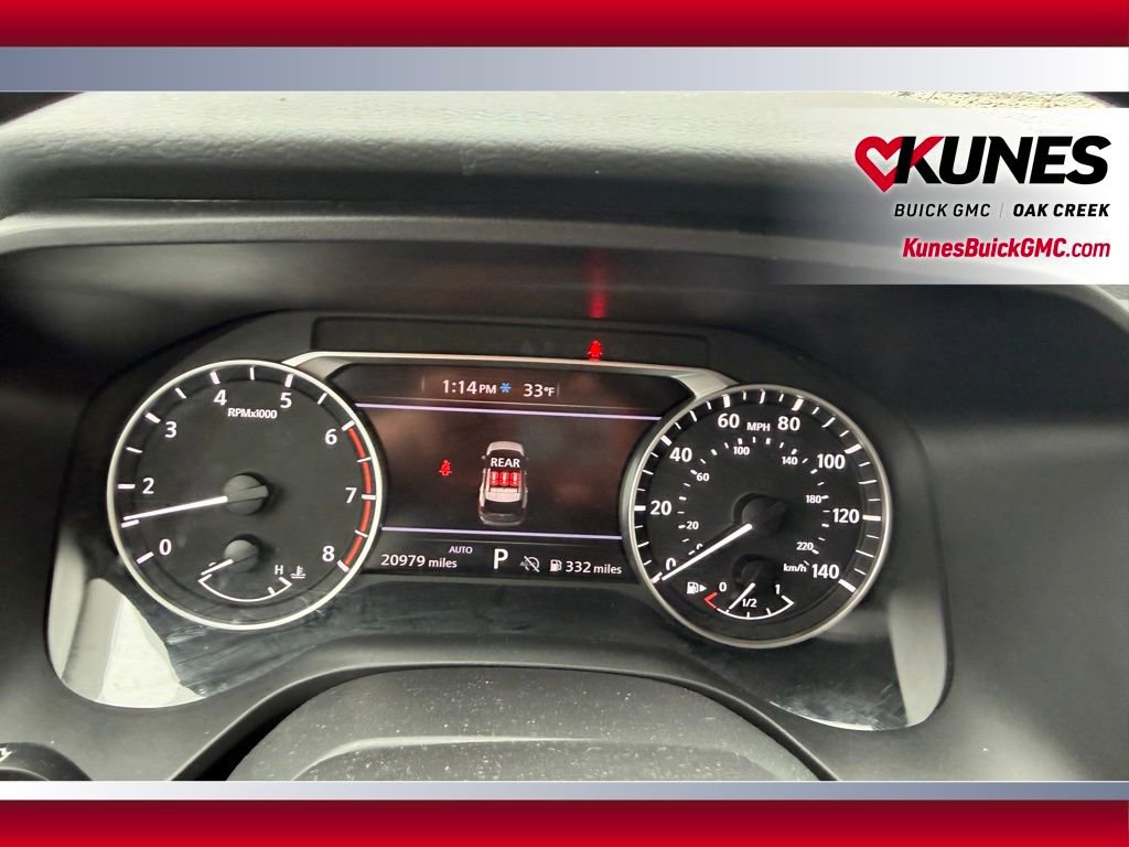 Used 2025 Nissan Rogue SV image 17