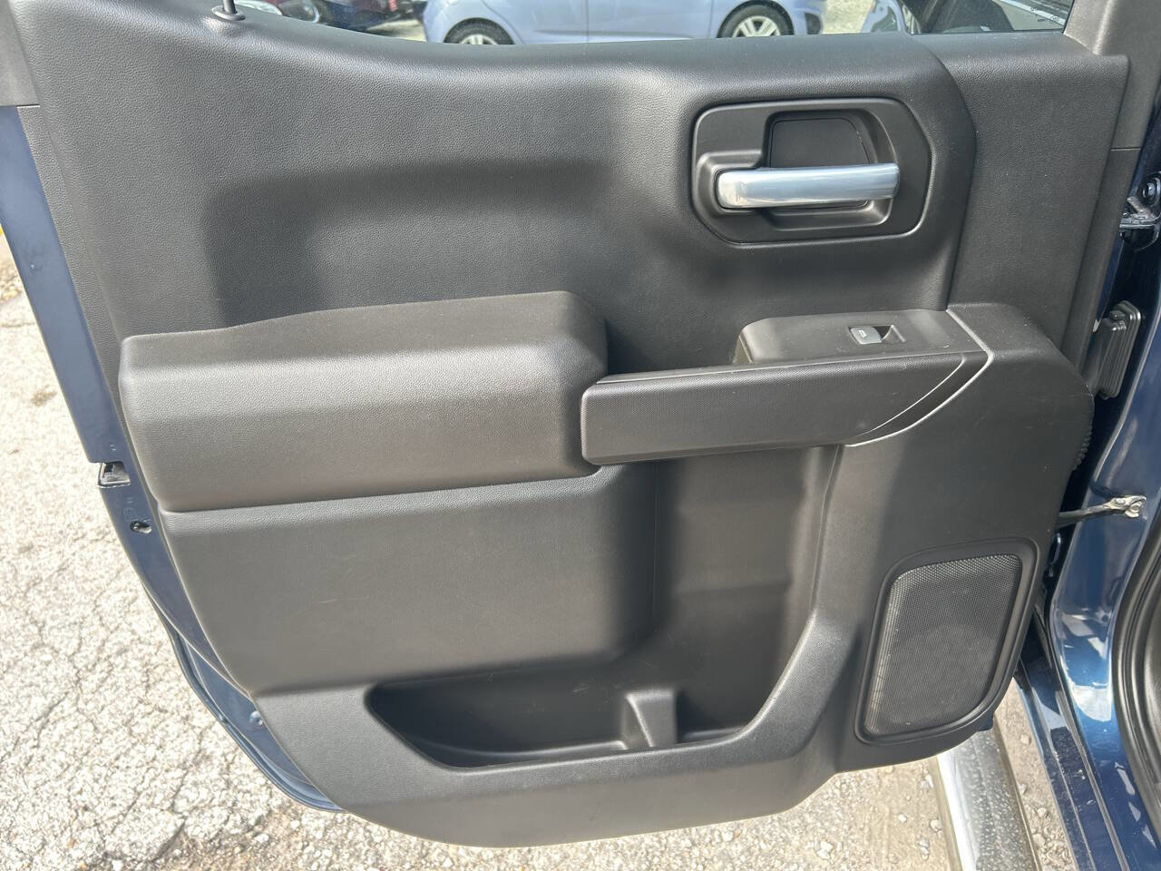 Used 2021 Chevrolet Silverado 1500 Custom image 14