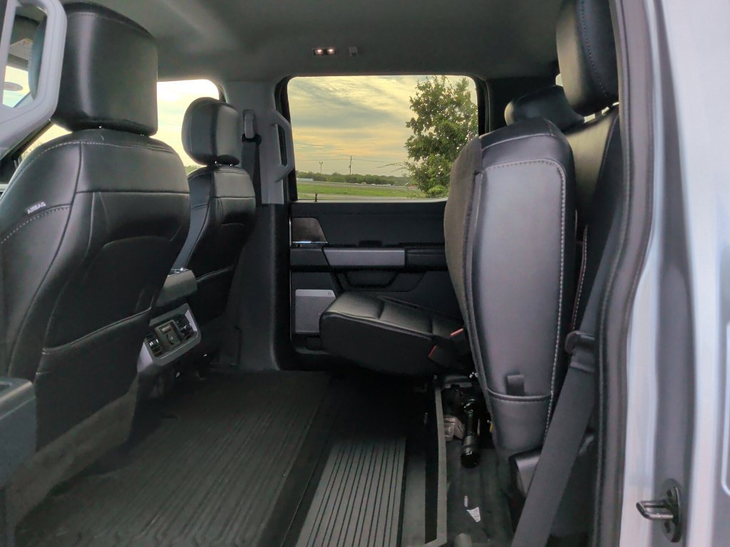 Used 2023 Ford F250 Lariat w/ Lariat Ultimate Package AWD/4WD image 42