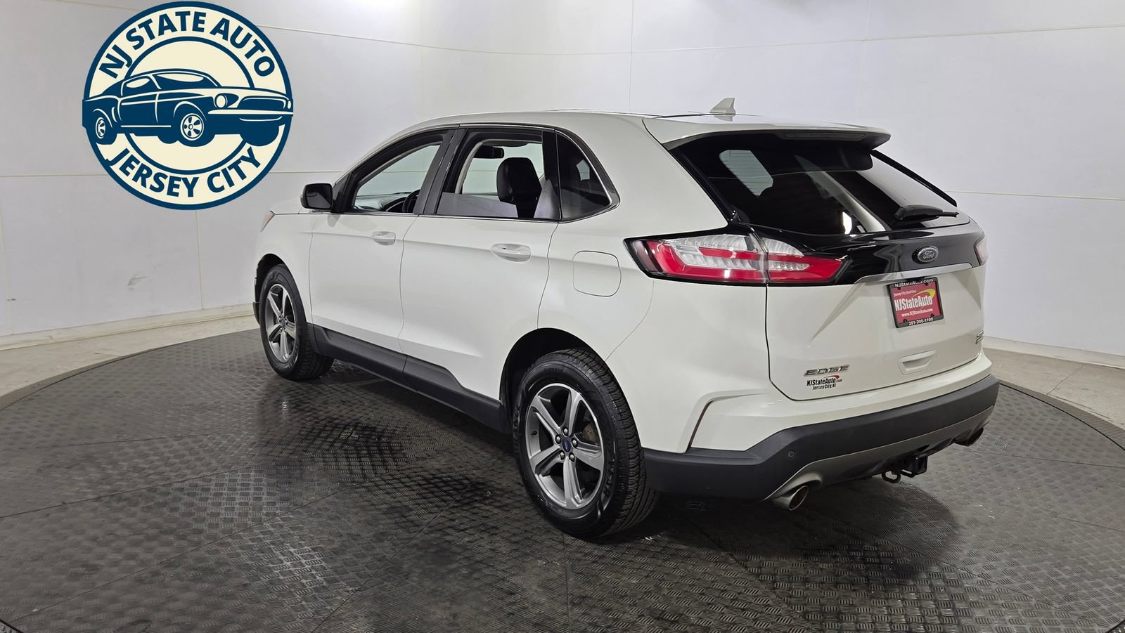 Used 2020 Ford Edge SEL w/ Convenience Package AWD/4WD image 3