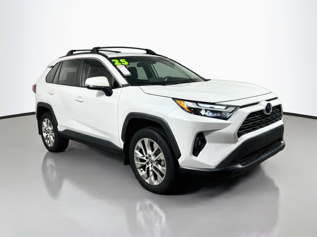 Used 2025 Toyota RAV4 XLE Premium w/ Weather Package FWD image 1