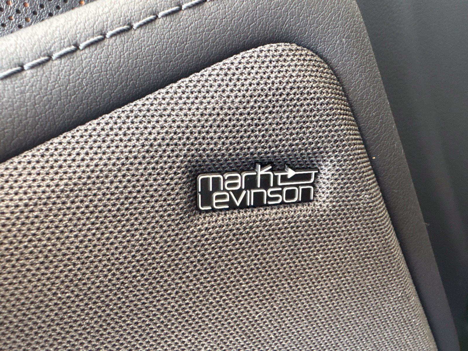 Used 2024 Lexus GX 550 w/ Accessory Package (2T) AWD/4WD image 14