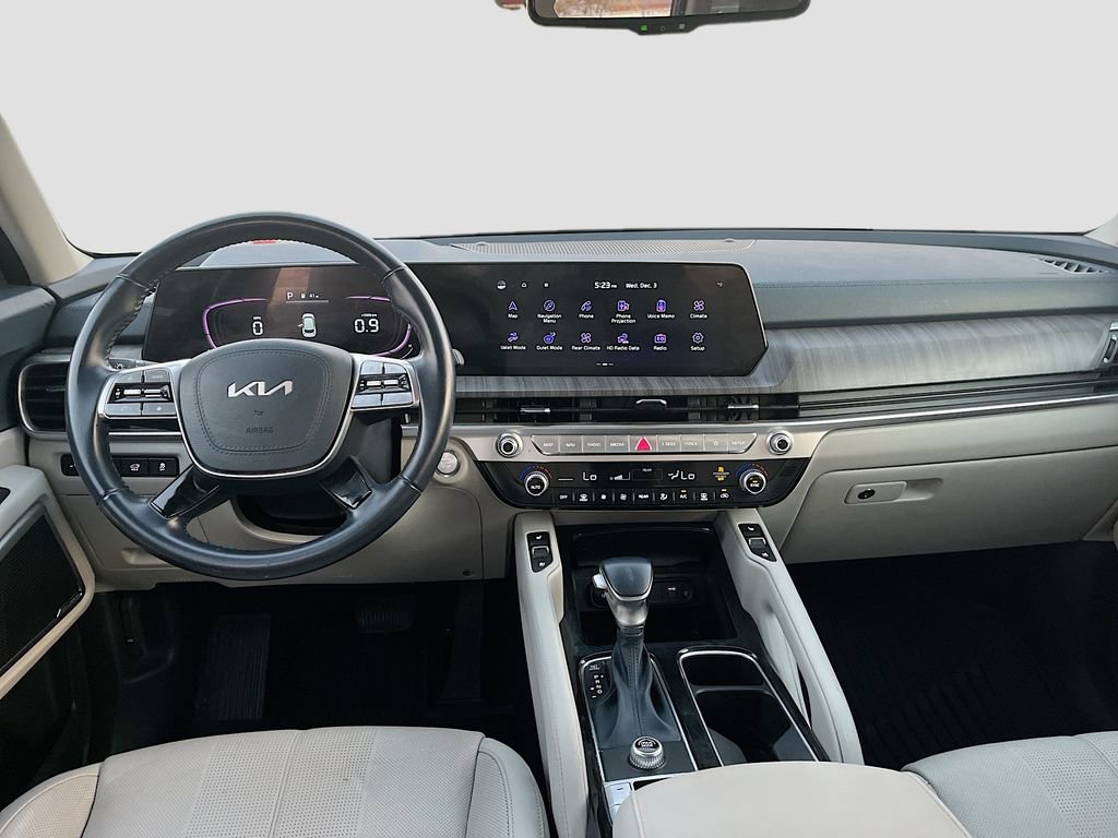 Used 2023 Kia Telluride EX w/ EX Captain's Chair Package FWD image 24