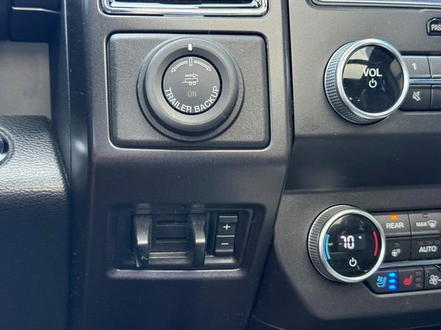 Used 2021 Ford Expedition Max Limited AWD/4WD image 19