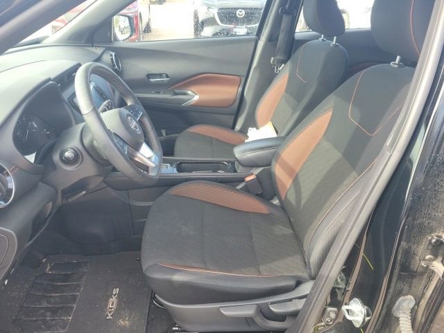 Used 2024 Nissan Kicks SR image 14
