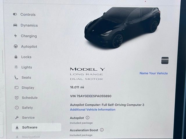 Used 2023 Tesla Model Y Long Range image 10