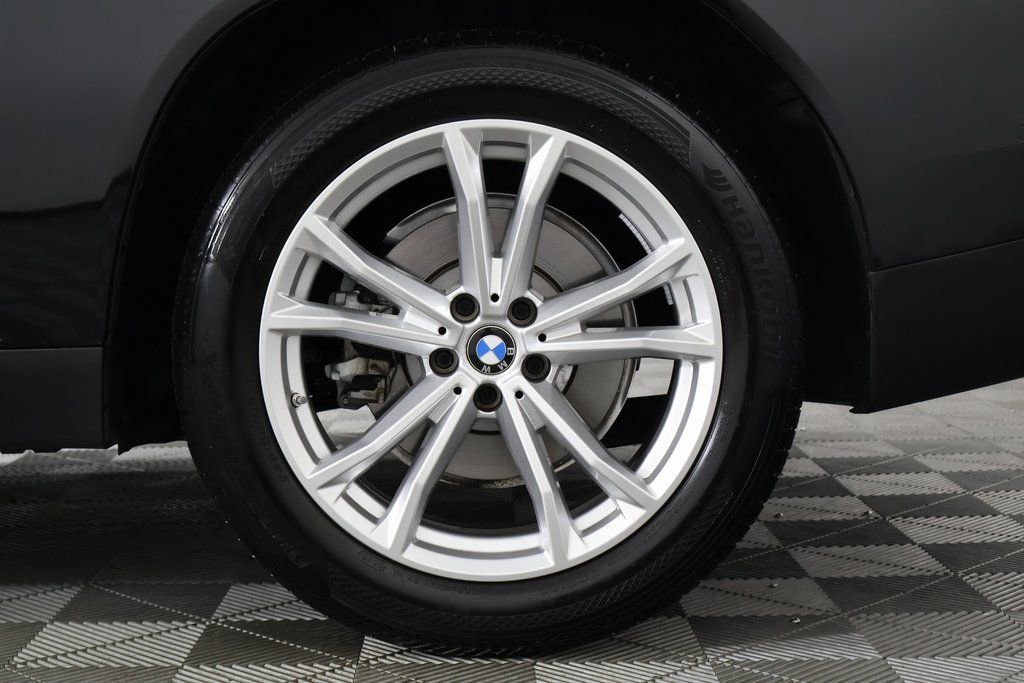Used 2025 BMW X3 xDrive30i w/ Convenience Package image 16
